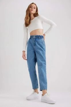 DeFacto Paperbag Kısa Paça Jean Crop Fit %100 Pamuk Pantolon -Tunik Style A0691AX 23SP NM28 05 01