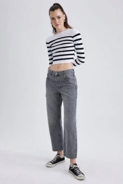 DeFacto Boyfriend Jean Bilek Boy %100 Pamuk Pantolon 14 DeFacto Boyfriend Jean Bilek Boy %100 Pamuk Pantolon -Tunik Style A0727AX 23SP NM36 03 02