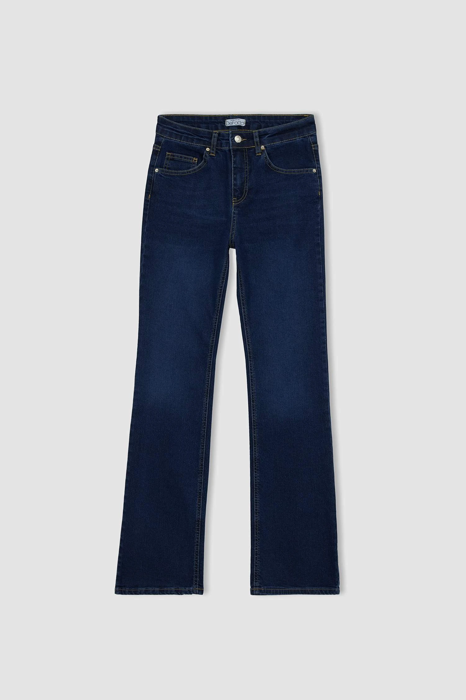 Sorbe X DeFacto Yüksek Bel Boru Paça Jean Pantolon 9 Sorbe X DeFacto Yüksek Bel Boru Paça Jean Pantolon – Bild 7