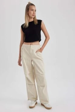 DeFacto Coool Paraşüt Gabardin %100 Pamuk Pantolon 15 DeFacto Coool Paraşüt Gabardin %100 Pamuk Pantolon -Tunik Style A2281AX 23SP BG33 05 02