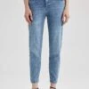 DeFacto Comfort Fit Bilek Boy Jean Pantolon 1 DeFacto Comfort Fit Bilek Boy Jean Pantolon -Tunik Style A3464AX 23SM NM28 01 01