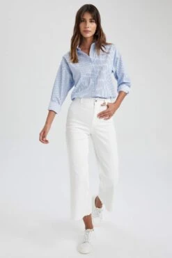 DeFacto Slim Flare Fit İspanyol Paça Yüksek Bel Jean Pantolon 10 DeFacto Slim Flare Fit İspanyol Paça Yüksek Bel Jean Pantolon -Tunik Style A3483AX 23SM WT1 03 01