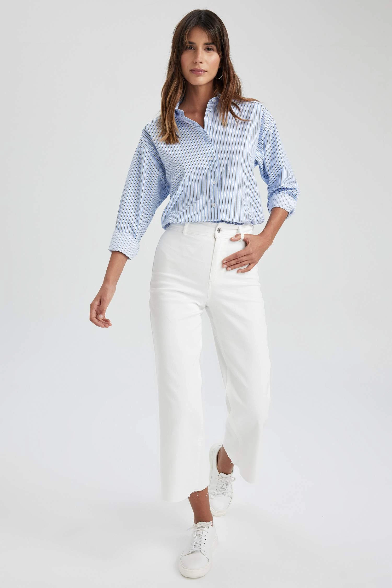 DeFacto Slim Flare Fit İspanyol Paça Yüksek Bel Jean Pantolon 5 DeFacto Slim Flare Fit İspanyol Paça Yüksek Bel Jean Pantolon – Bild 3