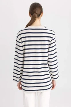 DeFacto Regular Fit Bisiklet Yaka Çizgili Uzun Kollu %100 Pamuk Tunik -Tunik Style A6453AX 23SM NV28 07 01
