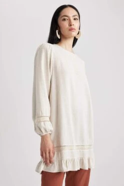 DeFacto Regular Fit Keten Karışımlı Uzun Kollu Tunik -Tunik Style A6649AX 23SM ER233 07 01