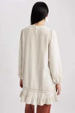 DeFacto Regular Fit Keten Karışımlı Uzun Kollu Tunik -Tunik Style A6649AX 23SM ER233 09 01