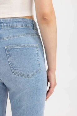 DeFacto Yırtık Detaylı Uzun Jean Pantolon -Tunik Style A7012AX 23HS NM85 07 01