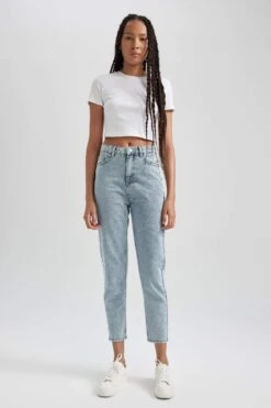 DeFacto Mom Fit Bilek Boy Jean Pantolon -Tunik Style A7494AX 23AU NM39 02 01