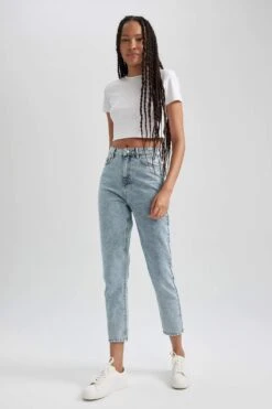 DeFacto Mom Fit Bilek Boy Jean Pantolon -Tunik Style A7494AX 23AU NM39 04 01