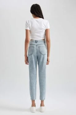 DeFacto Mom Fit Bilek Boy Jean Pantolon -Tunik Style A7494AX 23AU NM39 06 01