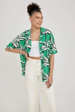 DeFacto Oversize Fit Pijama Yaka Kısa Kollu Gömlek -Tunik Style A9483AX 23SM GN689 04 01