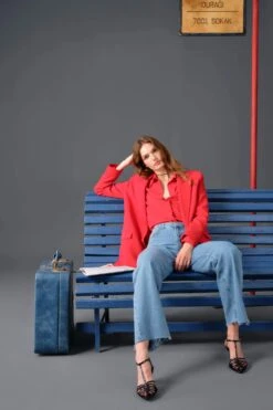 DeFacto Fitted Gömlek Yaka Krep Uzun Kollu Gömlek