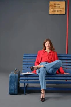 DeFacto Fitted Gömlek Yaka Krep Uzun Kollu Gömlek -Tunik Style A9537AX 23AU RD2 03 02