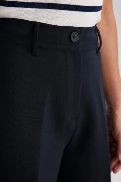 DeFacto Wide Leg Geniş Paça Uzun Boy Çift Yüzlü Pantolon -Tunik Style B0351AX 23AU NV195 04 01