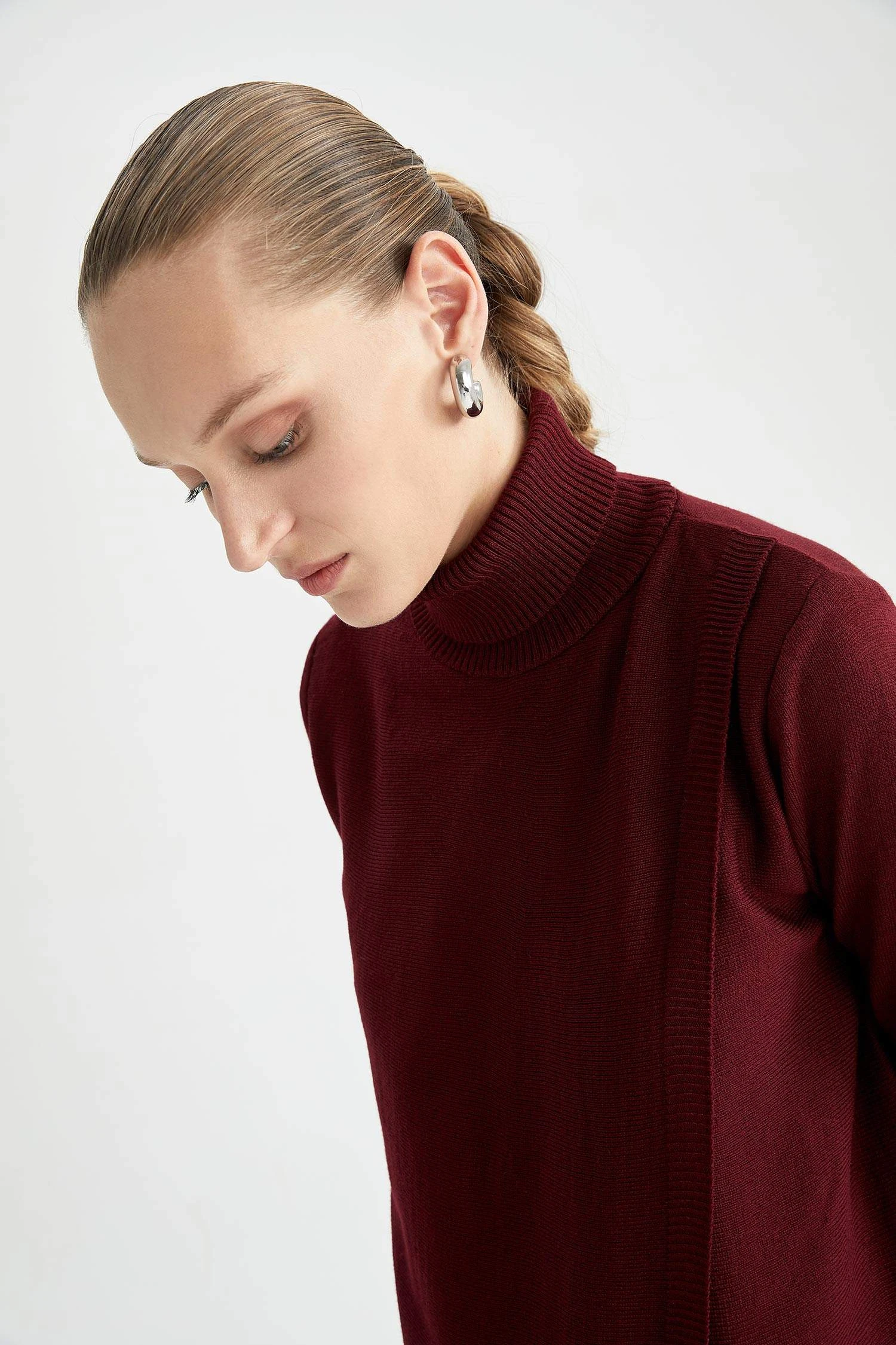 DeFacto Regular Fit Basic Boğazlı Yaka Triko Tunik 7 DeFacto Regular Fit Basic Boğazlı Yaka Triko Tunik – Bild 5