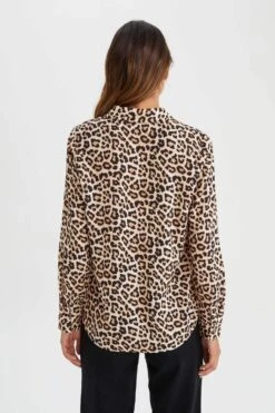 DeFacto Regular Fit Leopar Desenli Uzun Kollu Gömlek -Tunik Style I8266AZ 22AU BG350 04 01