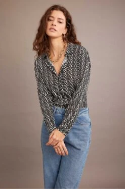 DeFacto Regular Fit Uzun Kollu Gömlek