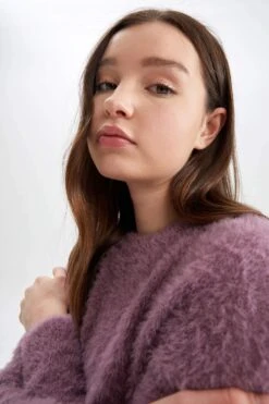 DeFacto Pelüş Düşük Omuzlu Regular Fit Triko Kazak -Tunik Style K9257AZ 22AU BR348 04 01