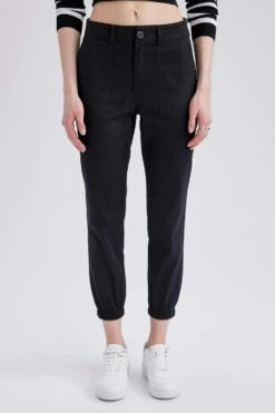 DeFacto Jogger Standart Fit Gabardin Bilek Boy %100 Pamuk Pantolon 15 DeFacto Jogger Standart Fit Gabardin Bilek Boy %100 Pamuk Pantolon -Tunik Style L3056AZ 23SP BK27 05 01