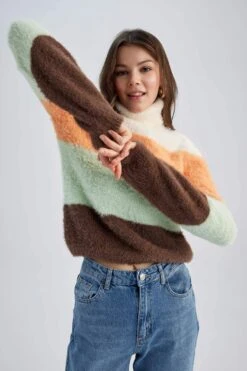 DeFacto Oversize Fit Balıkçı Yaka Kazak 15 DeFacto Oversize Fit Balıkçı Yaka Kazak -Tunik Style R1336AZ 22WN BN322 04 02