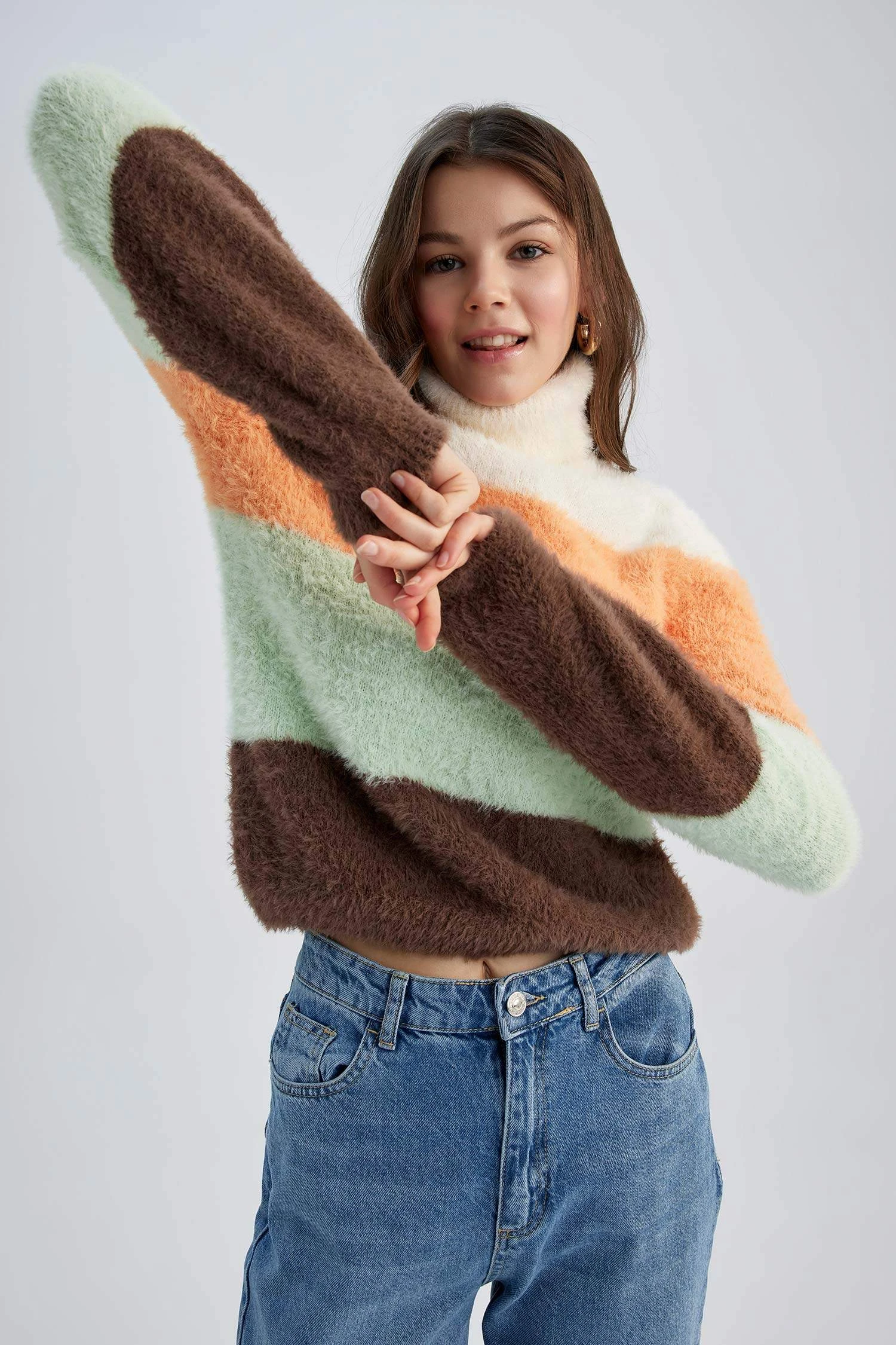 DeFacto Oversize Fit Balıkçı Yaka Kazak 6 DeFacto Oversize Fit Balıkçı Yaka Kazak – Bild 4