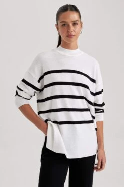 DeFacto Relax Fit Bisiklet Yaka Tunik -Tunik Style S7517AZ 23WN ER105 03 01