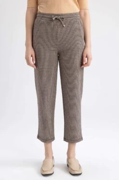 DeFacto Kazayağı Desenli Beli Bağcıklı Relax Fit Jogger Pantolon -Tunik Style T4089AZ 22AU BG197 04 02