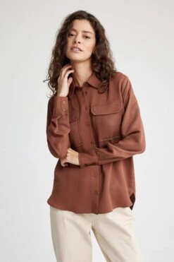 DeFacto Regular Fit Cepli Uzun Kollu Viskon Gömlek 15 DeFacto Regular Fit Cepli Uzun Kollu Viskon Gömlek -Tunik Style T6889AZ 23SP BN250 04 04
