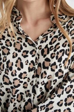 DeFacto Oversize Fit Leopar Desenli Saten Gömlek Tunik -Tunik Style T6892AZ 22SM BN332 04 01