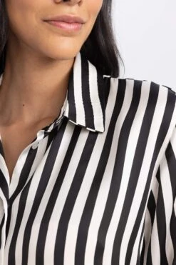 DeFacto Oversize Fit Gömlek Yaka Saten Uzun Kollu Gömlek -Tunik Style T6892AZ 23AU BK34 05 01