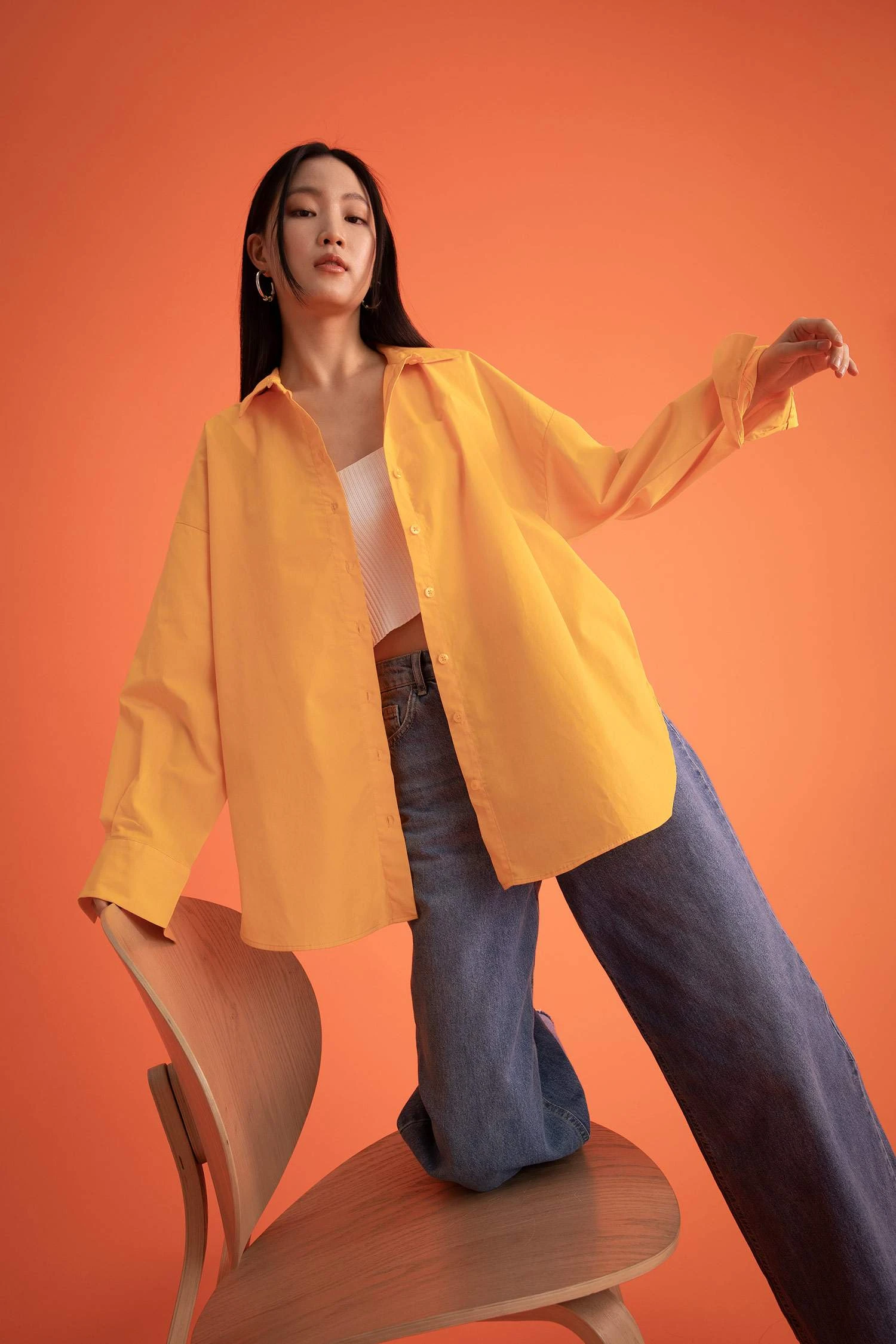 DeFacto Oversize Fit Uzun Kollu Poplin %100 Pamuk Gömlek 4 DeFacto Oversize Fit Uzun Kollu Poplin %100 Pamuk Gömlek – Bild 2