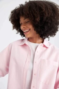 DeFacto Oversize Fit Gömlek Yaka Oxford Uzun Kollu %100 Pamuk Gömlek -Tunik Style V2439AZ 22SP PN440 06 01