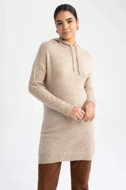 DeFacto Regular Fit Kapüşonlu Uzun Kollu Örgü Desenli Triko Tunik