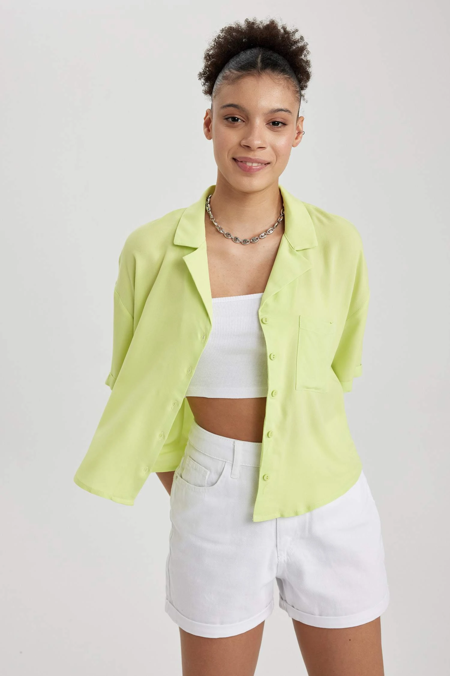 DeFacto Coool Regular Fit Pijama Yaka Kısa Kollu Gömlek 7 DeFacto Coool Regular Fit Pijama Yaka Kısa Kollu Gömlek – Bild 5