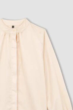 DeFacto Regular Fit Hakim Yaka Uzun Kollu Saten Tunik Gömlek 18 DeFacto Regular Fit Hakim Yaka Uzun Kollu Saten Tunik Gömlek -Tunik Style W8608AZ 22SP ER105 08 01