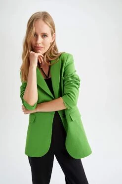 DeFacto Oversize Fit Cep Kapaklı Tek Yırtmaçlı Blazer Ceket