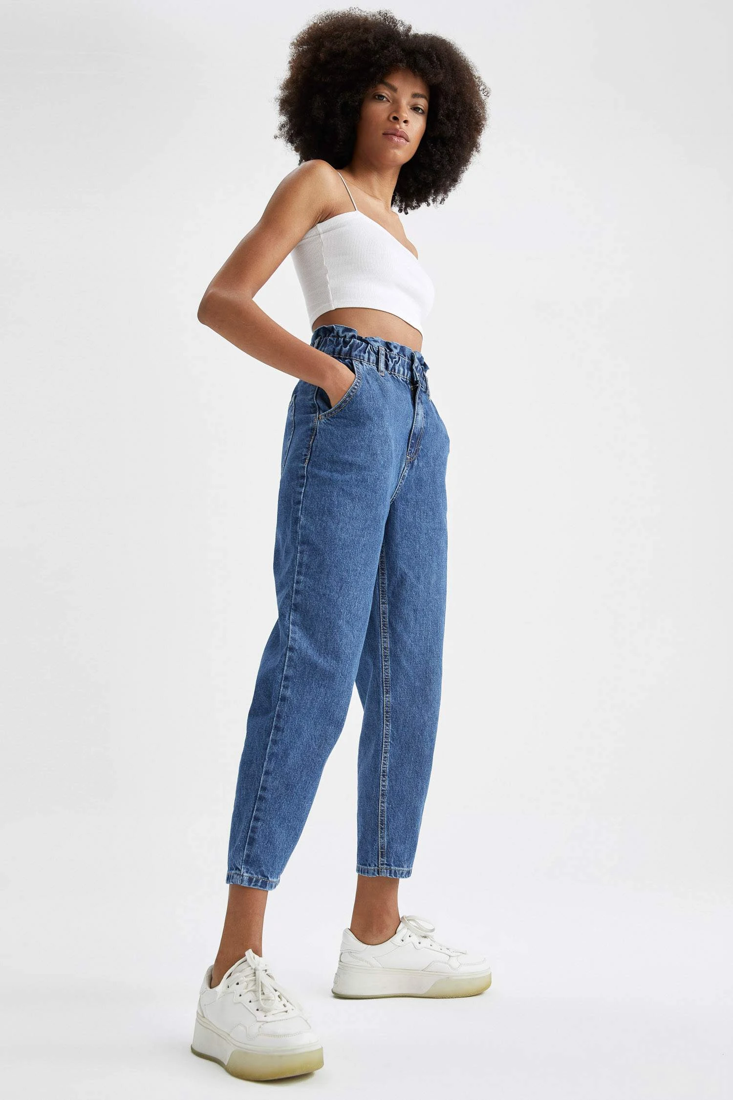 DeFacto Paperbag Yıkamalı Yüksek Bel Crop Jean %100 Pamuk Pantolon 4 DeFacto Paperbag Yıkamalı Yüksek Bel Crop Jean %100 Pamuk Pantolon – Bild 2