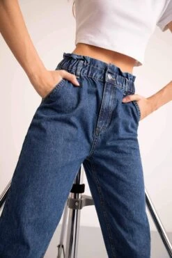 DeFacto Paperbag Yıkamalı Yüksek Bel Crop Jean %100 Pamuk Pantolon 21 DeFacto Paperbag Yıkamalı Yüksek Bel Crop Jean %100 Pamuk Pantolon -Tunik Style X1096AZ 22SP NM28 10 01