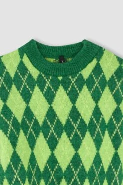 DeFacto Regular Fit Bisiklet Yaka Baklava Desenli Kazak -Tunik Style X1222AZ 22WN GN164 08 01