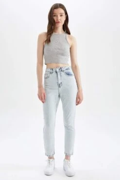 DeFacto Lina Yıkamalı Mom Fit Yüksek Bel Jean Pantolon -Tunik Style X3818AZ 22SM NM39 02 02
