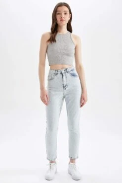 DeFacto Lina Yıkamalı Mom Fit Yüksek Bel Jean Pantolon -Tunik Style X3818AZ 22SM NM39 03 02