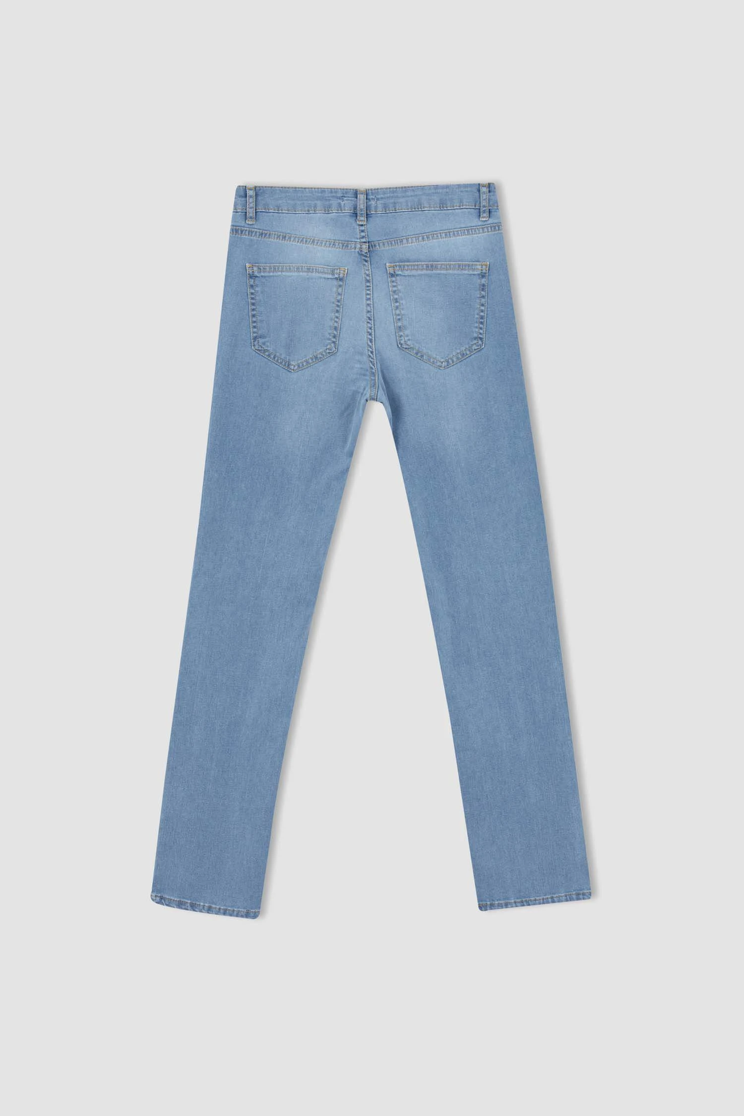 DeFacto Carmela Straight Fit Normal Bel Boru Paça Jean %100 Pamuk Pantolon 9 DeFacto Carmela Straight Fit Normal Bel Boru Paça Jean %100 Pamuk Pantolon – Bild 7