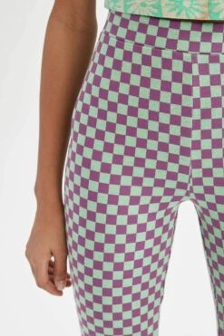 DeFacto Flare Fit Dama Desenli Jakarlı İspanyol Paça Pantolon 16 DeFacto Flare Fit Dama Desenli Jakarlı İspanyol Paça Pantolon -Tunik Style X4543AZ 22SP TR331 07 01