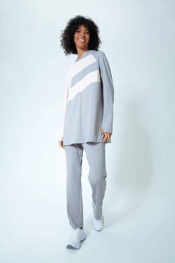 DeFacto Regular Fit Kapüşonlu Renk Bloklu Krep Uzun Kollu Tunik 14 DeFacto Regular Fit Kapüşonlu Renk Bloklu Krep Uzun Kollu Tunik -Tunik Style X4624AZ 22SM GR111 03 04