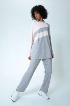 DeFacto Regular Fit Kapüşonlu Renk Bloklu Krep Uzun Kollu Tunik 15 DeFacto Regular Fit Kapüşonlu Renk Bloklu Krep Uzun Kollu Tunik -Tunik Style X4624AZ 22SM GR111 04 03