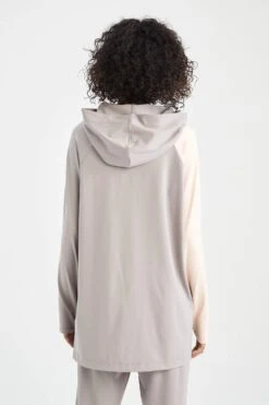 DeFacto Regular Fit Kapüşonlu Renk Bloklu Krep Uzun Kollu Tunik 21 DeFacto Regular Fit Kapüşonlu Renk Bloklu Krep Uzun Kollu Tunik -Tunik Style X4624AZ 22SM GR111 10 01