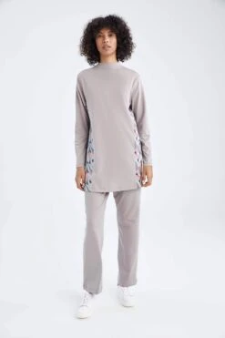 DeFacto Regular Fit Yarım Balıkçı Yaka Baskılı Uzun Kollu Tunik -Tunik Style X4625AZ 22SM GR111 08 01