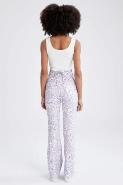 DeFacto Coool Desenli Normal Bel İspanyol Paça Uzun Pantolon -Tunik Style X7048AZ 22SP PR40 09 01