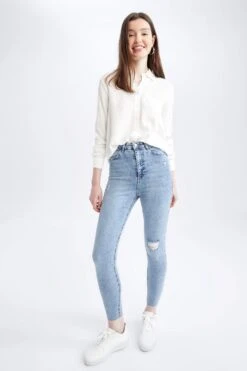 DeFacto Anna Super Skinny Fit Yüksek Bel Yırtık Detaylı Jean Pantolon -Tunik Style X7308AZ 22SP NM39 05 01
