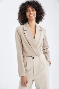 DeFacto Düğmeli Crop Blazer Ceket